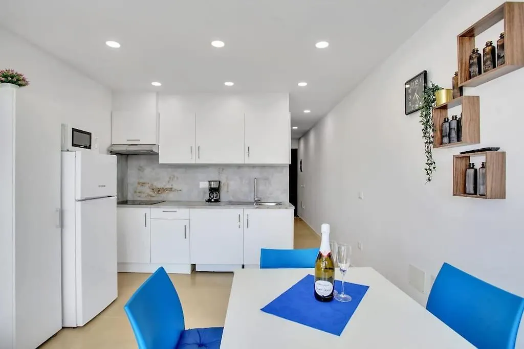 Apartment Studio In Torres Del Sol Griffin Near The Beach Arona  Spain